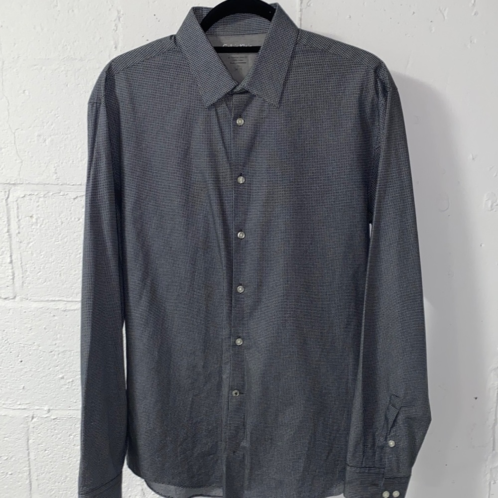 Calvin Klein Slim-Fit Mens Button Down (Neck 16, Sleeve 34/35)